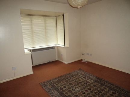 Whites Rise IRTHLINGBOROUGH